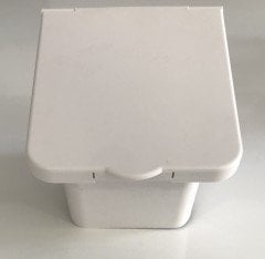 Karavan Elektrik Giriş Prizi - Beyaz Renkli / Kapaklı (Büyük Boy) (16 Amper)